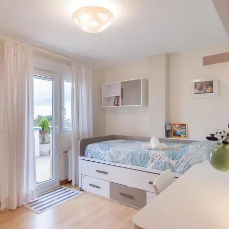 Espectacular Con Vistas Al Mar, Holiday home Mogro